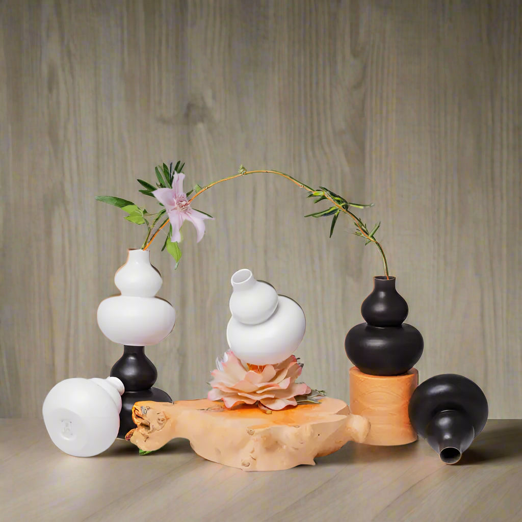 Semi-Matte Porcelain Miniature Double Gourd Vase, NC020