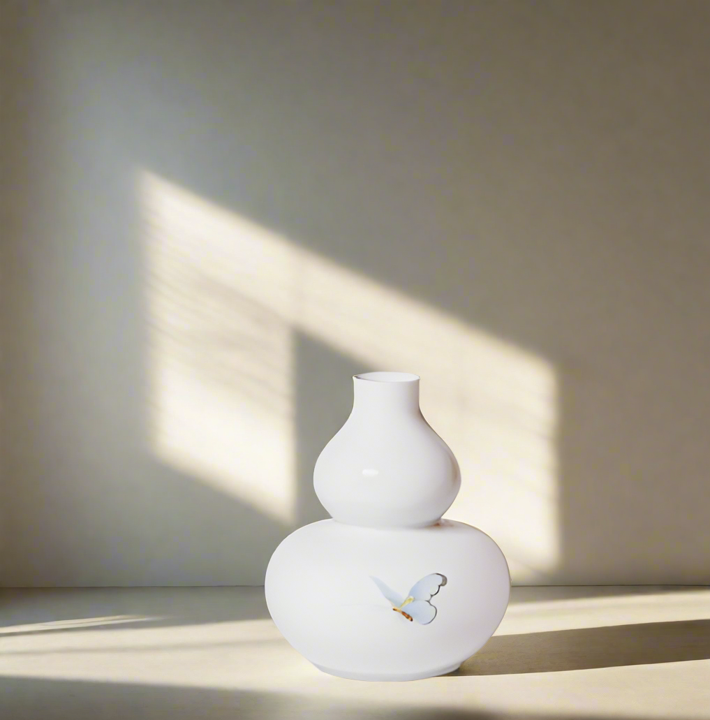 Hand-Painted Mini Porcelain Gourd Vase,  Beautiful Vase, NC019